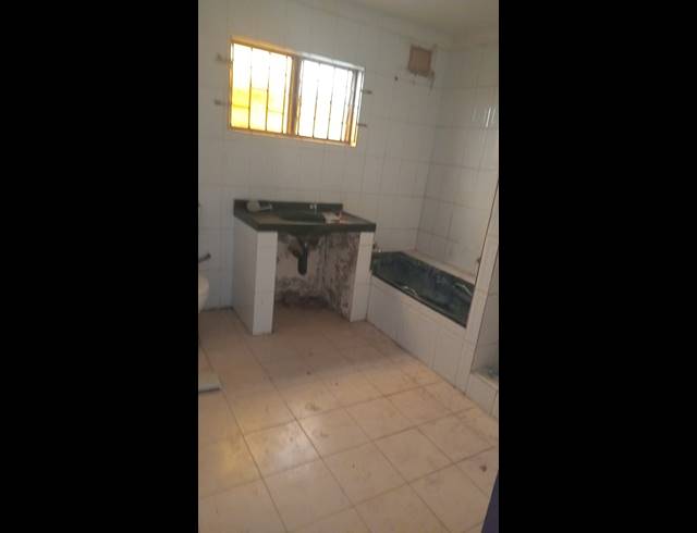 3 BEDROOM HOUSE FOR SALE IN SHALLCROSS